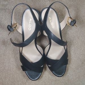 black platform wedges